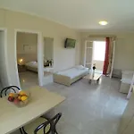 Aparthotel Happyland
