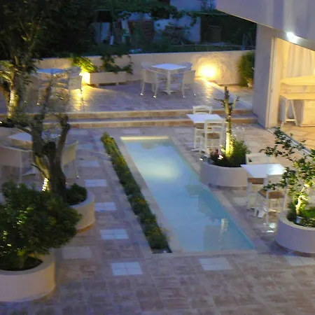 Aparthotel Happyland Nydri (Lefkada)